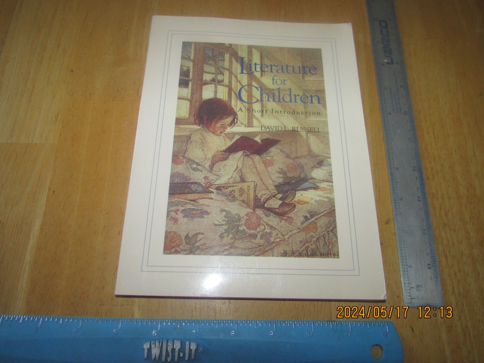 Literature for Children : A Short Introduction by David L. Russell (1991, Trade