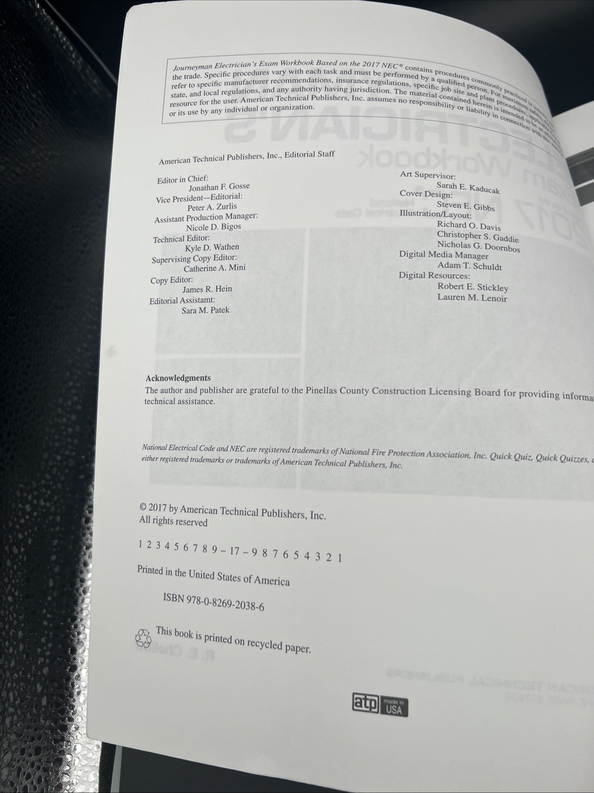 JOURNEYMAN ELECTRICIAN’S EXAM WB BASED ON THE 2017 NEC By R. E. Chellew Preowned