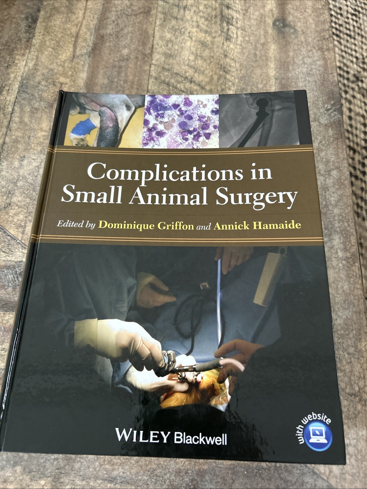 Complications In Small Animal 2016 Book 949 Pages