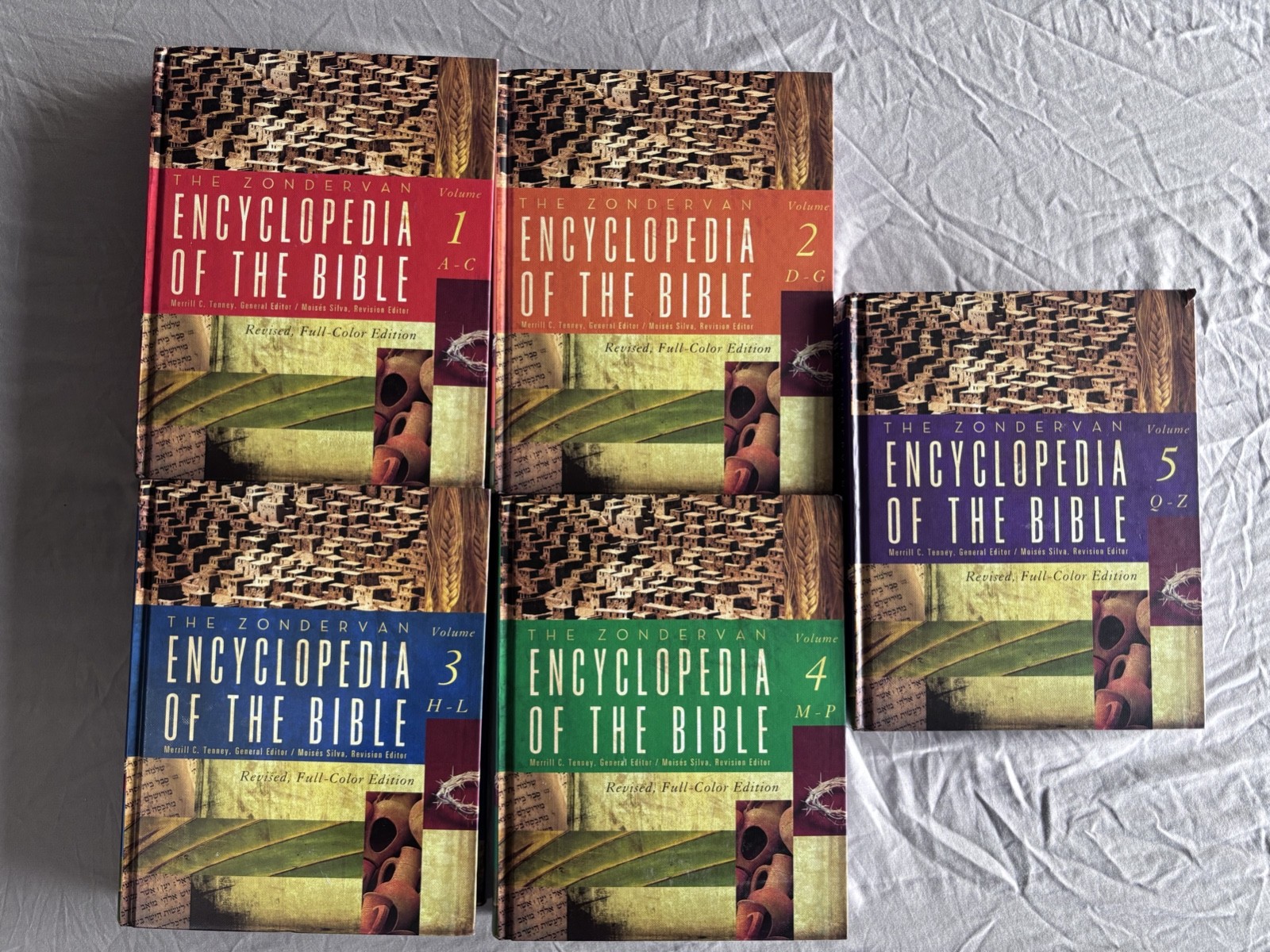 The Zondervan Encyclopedia of the Bible complete set by Moisés Silva