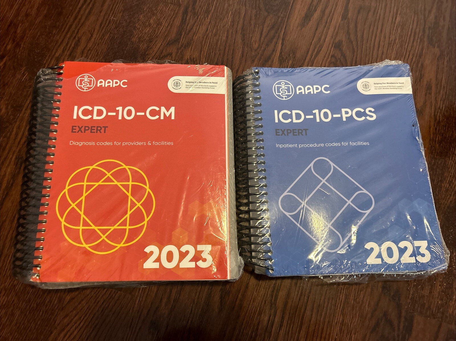 AAPC 2023 ICD-10-CM and ICD -10-PCS Set Lot of 2