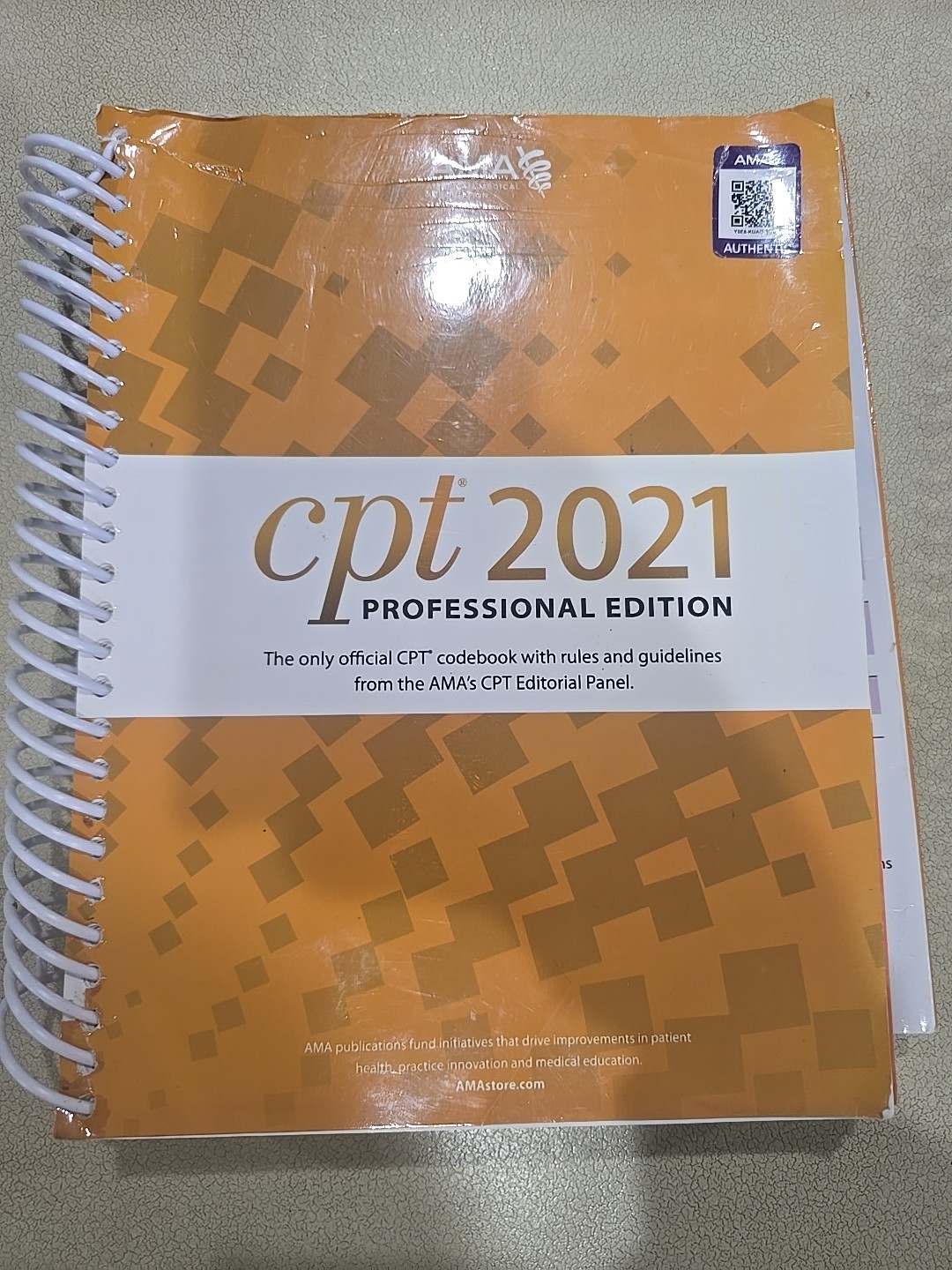 CPT 2021 Professional Edition by American Medical Association (2020, Spiral)