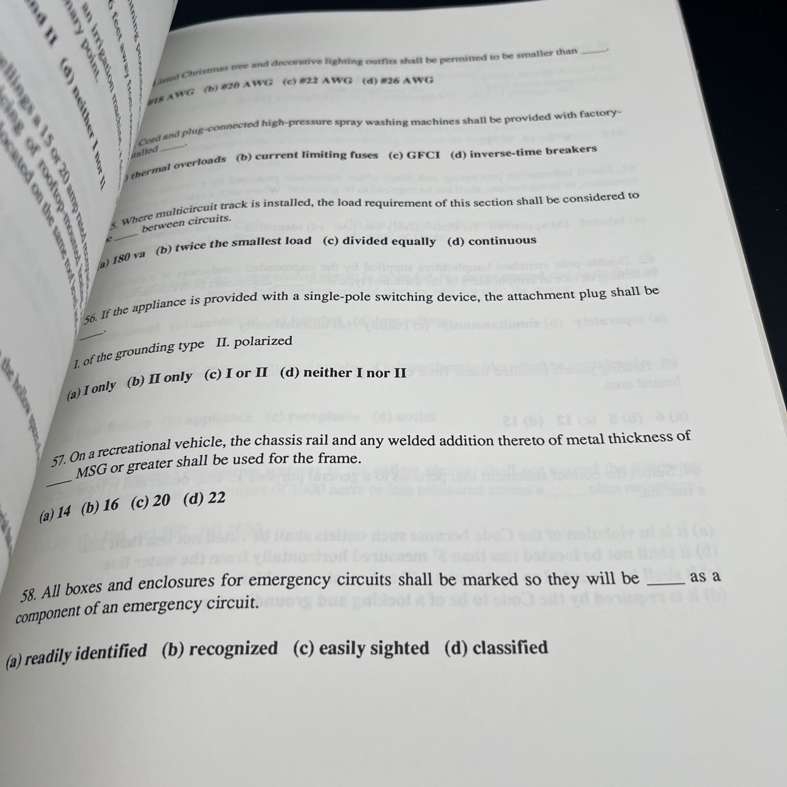 CALCULATIONS FOR THE ELECTRICAL EXAM By Tom Henry *good Condition* 1989